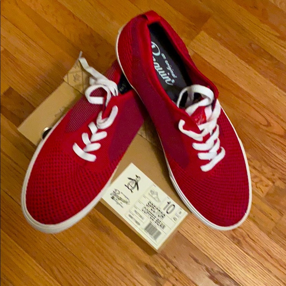 NWT & box